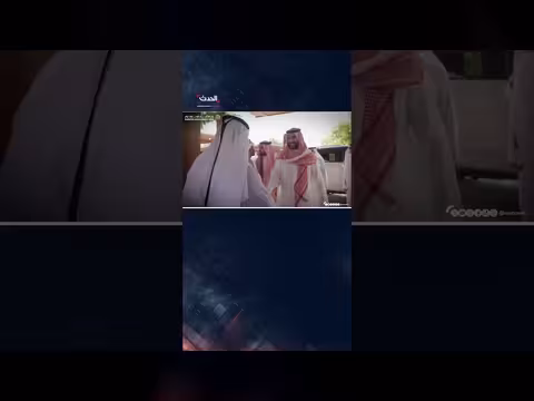 الأمير خالد بن سلمان يصل أبوظبي للقاء منصور بن زايد