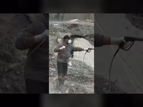 سلطات نيبال تبدأ عمليات التعقيم والبحث عن مفقودين تحت الأنقاض