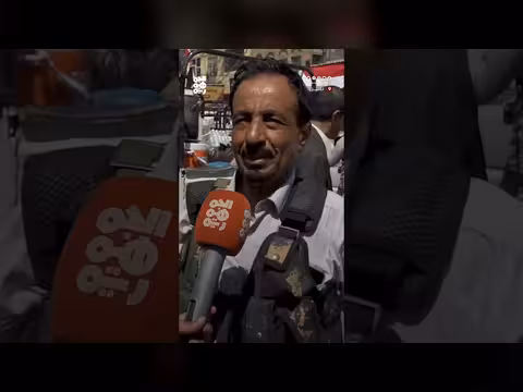 أبناء مقبنة يسيرون قافلة غذائية دعماً للقوات المسلحة