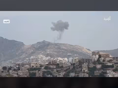 غارات جوية على مواقع بمحيط جبل هان في تعز
