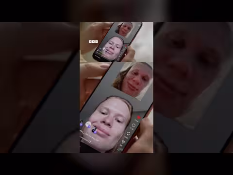 عارضة أزياء روسية تثير ضجة بتقليدها لهالاند