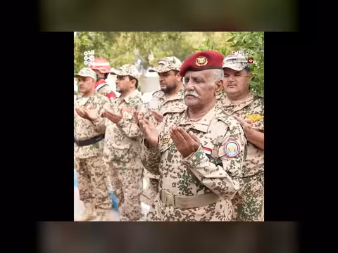 اللواء حسن لبوزة يكرم شهداء المقاومة في المخا