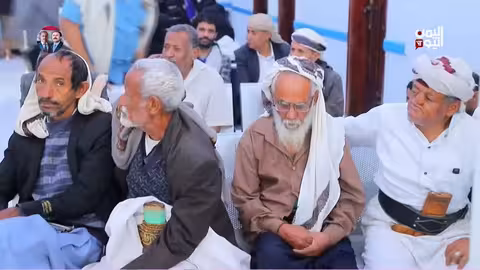 مخيم جراحي مجاني يعيد الأمل ل250 مريض عيون نازح في مأرب