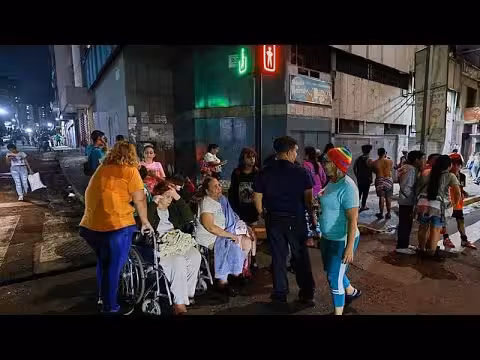زلزال قوي يضرب فنزويلا ويسبب دماراً واسعاً