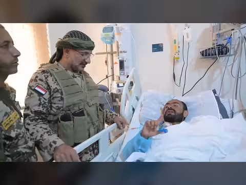 طارق صالح: القوات المسلحة كسرت مخطط إيران في باب المندب