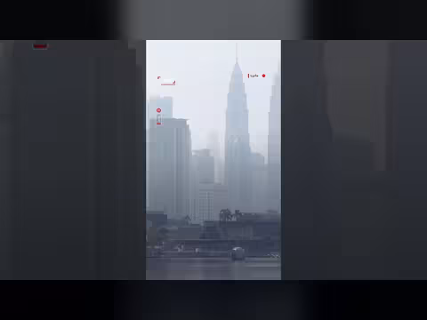 ضباب دخاني يغطي سماء كوالالمبور جراء حرائق الغابات الإندونيسية