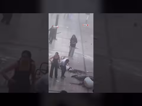 اندلاع حريق بمول شهير بالقاهرة الجديدة مع أنباء عن سقوط ضحايا