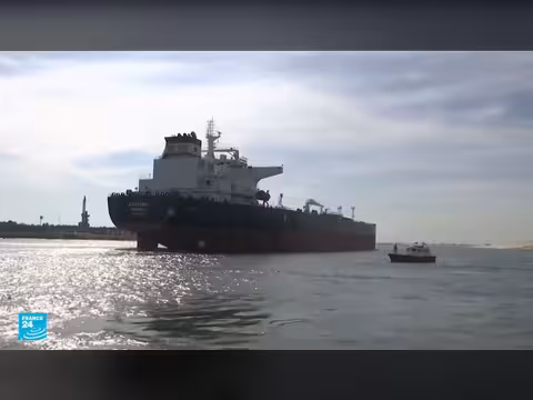 ترامب يهدد إيران والحوثيين بعقاب عسكري كبير