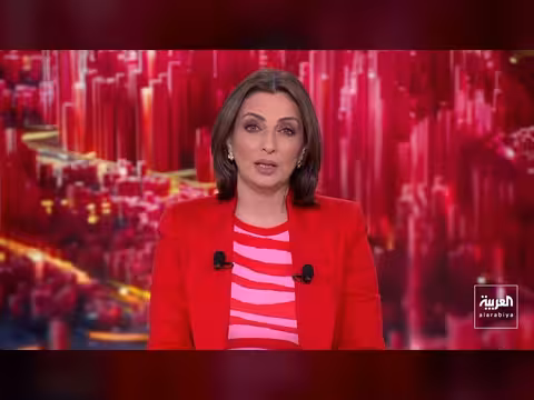 مطار الملك خالد الدولي يفتح صالتين ويدعو المسافرين للتواصل مع شركات الطيران