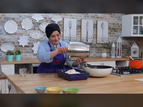 مطبخ منال العالم: قشطة بالكنافة - وصفة مبتكرة