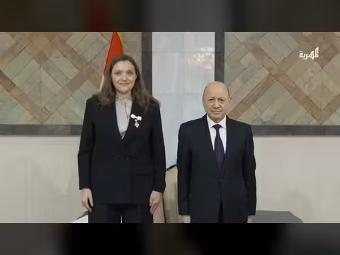 استهداف جديد لمطار الريان والعليمي يحذر من استهداف المرافق الحيوية