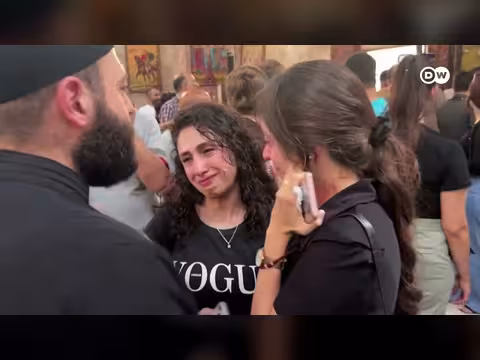 المسيحيون في سوريا بين التقرير الحقوقي وزيارة ماكرون