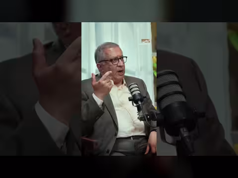 نصر طه مصطفى: الفدرالية أفضل من الوحدة الاندماجية