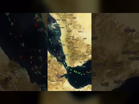 حركة طبيعية للسفن في مضيق باب المندب