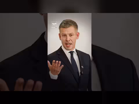 رئيس المجر يصادق على تعديل دستوري