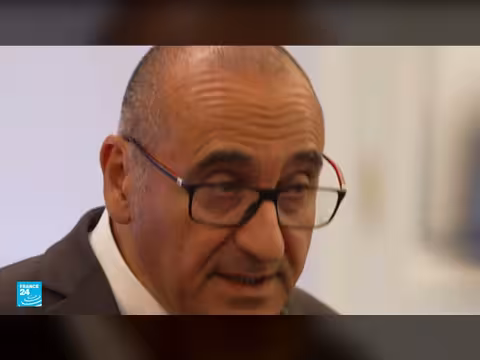 رجال إطفاء فرنسا يعلنون إضرابا للمطالبة بزيادة التمويل والمعدات