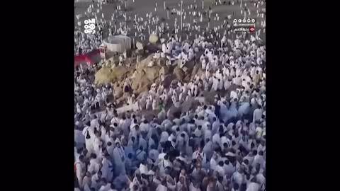 حج 2024: ملايين الحجاج يقفون بعرفات وسط أجواء إيمانية