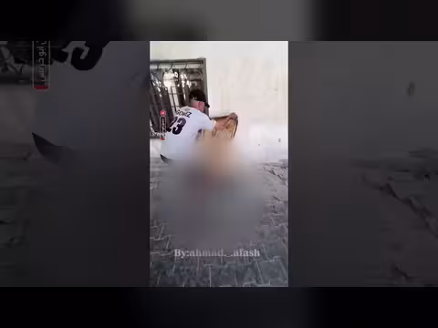 أطفال غزة ضحايا غارة إسرائيلية في حي النصر