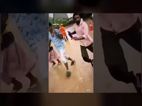 انهيار أرضي في مالابورام الهند يعطل حركة المرور بسبب الأمطار