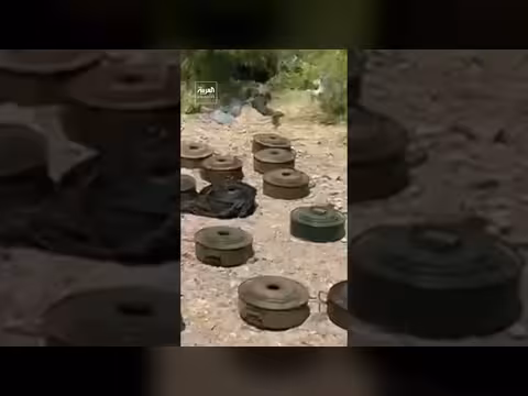 موفد العربية يرافق قوات العمالقة في نزع ألغام الحوثي بالساحل الغربي