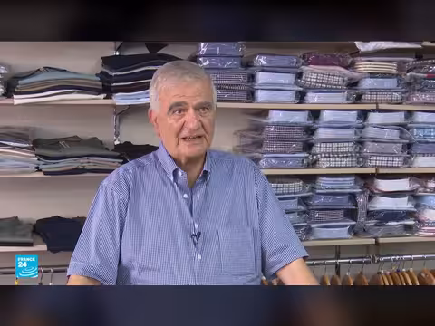 ركود اقتصادي يخنق بلدة الحدث التجاري قرب بيروت