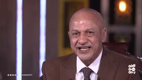 الحوثي: استسلام لأمريكا ورفض للسلام مع اليمنيين