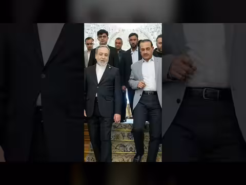 قائد الجيش الباكستاني يحمل رسائل أميركية خلال زيارته إلى طهران