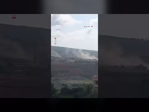 قصف المدفعية الإسرائيلية بلدة المنصوري في جنوب لبنان