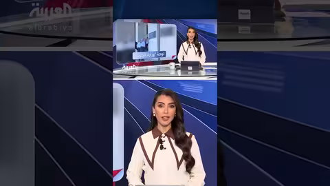وزير الحرب بيت هيغسيث يعلق لوحة وزارة الحرب على البنتاغون