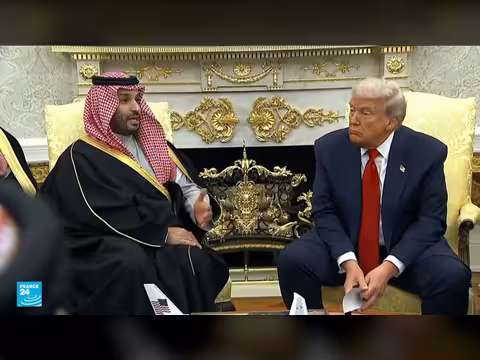 الولايات المتحدة والسعودية توقعان اتفاق نووي مدني