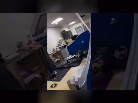 نشطاء يهاجمون منشأة عسكرية بريطانية تدعم الاحتلال الإسرائيلي