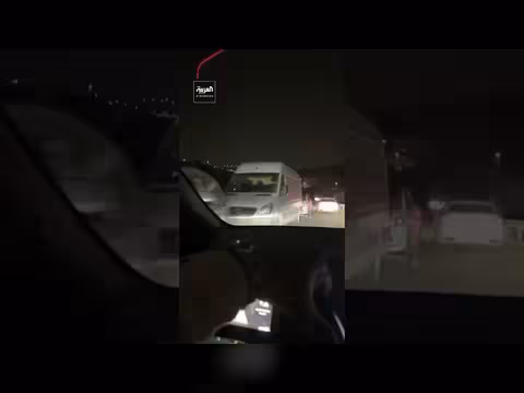 عشرات العائلات تقضي الليل في سياراتها بعد الإغلاقات الإسرائيلية