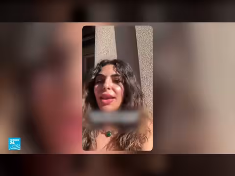 بعوض يغزو طائرتين في إيطاليا ويؤخر رحلات الركاب