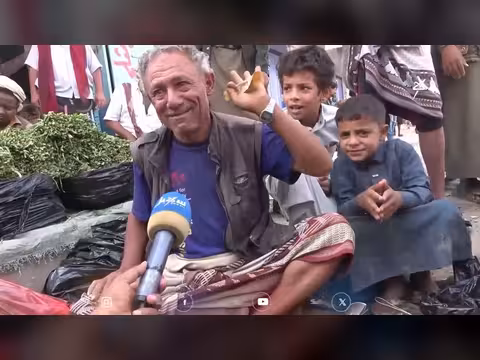 كبار السن... يوميات كفاح لا تعرف التقاعد