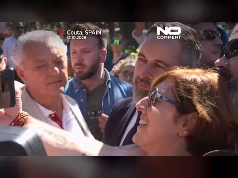 إسبانيا تحتفل بيومها الوطني وسط مظاهرات الوحدة في برشلونة وسبتة