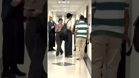 ترامب يراجع ملفات اللاجئين المقبولين خلال عهد بايدن