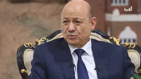 مطالبات يمنية بوقف صرف الاعاشات للمسؤولين بالخارج