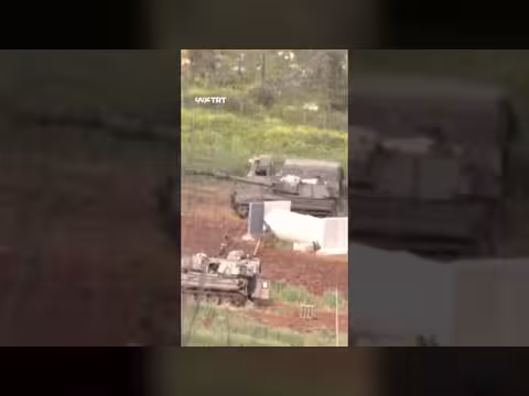 مقتل جنديين إسرائيليين بانفجار طائرة مسيرة شمال غزة