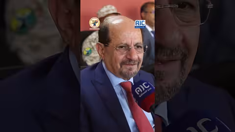الزنداني يحيي شعب الجنوب في عيد الاستقلال ال30 نوفمبر
