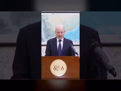 العليمي يرفض هدنة جديدة مع الحوثي تعيد إنتاج التجارب السابقة