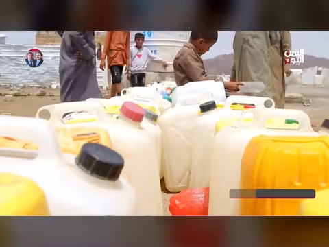 نازحو مخيم السويدا بمارب بين انقطاع المياه وارتفاع تكاليفها