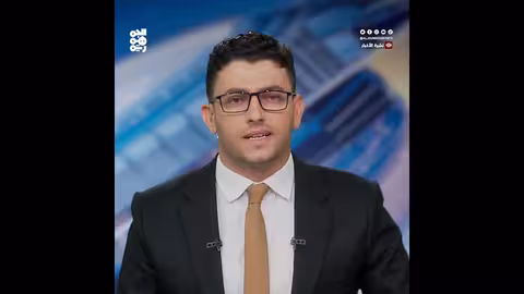 طارق صالح يطمئن على صحة السياسي عبدالله عوبل