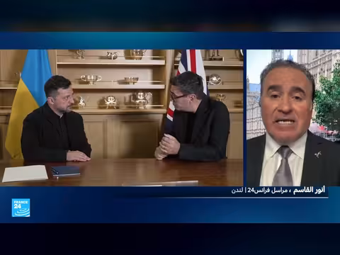 رئيس الوزراء البريطاني الجديد يستقبل زيلينسكي في أول زيارة دولية