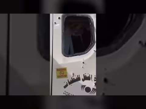 مليشيا الحوثي تستهدف مسيّرة شاحنة إغاثية متجهة إلى مأرب ومقتل السائق