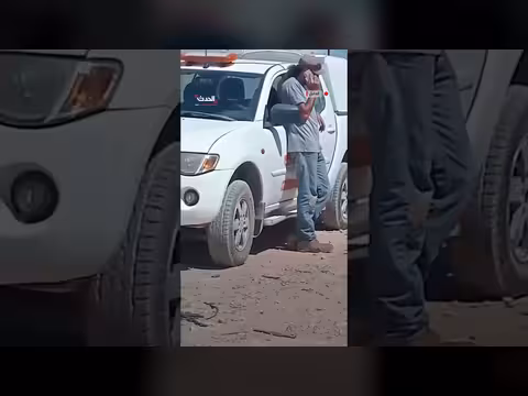 مستوطنون يمنعون عمال الكهرباء من الوصول إلى مسافر يطا جنوب الخليل