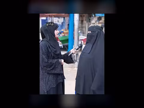 المال لا يصنع السعادة... مع أم ضد؟
