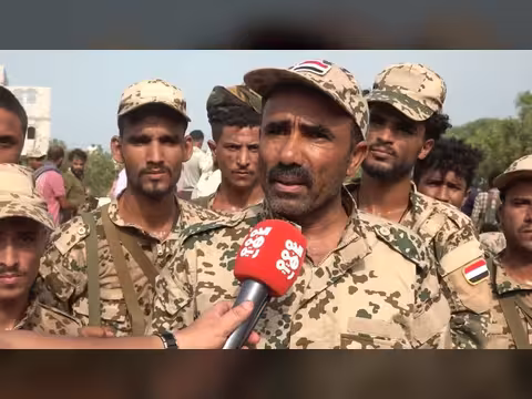 المقاومة الوطنية تودّع الشهيد عبدالله محمد غالب عبدالرزاق في المخا