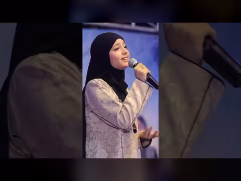 ماريا قحطان تغني لعبدالحليم حافظ