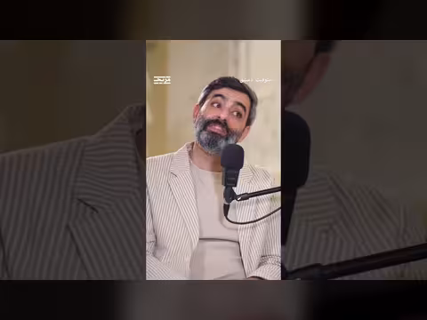 الشاعر حذيفة العرجي: نظرت إلى السودان من السماء فرأيت بلداً منهكاً يشبهني