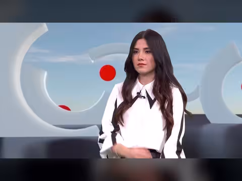 إصابة طائرة مسيرة ميناء دمياط المصري واستمرار حركة السفن
